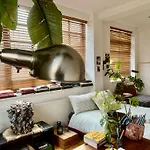 Creative Oasis In The Heart Of London